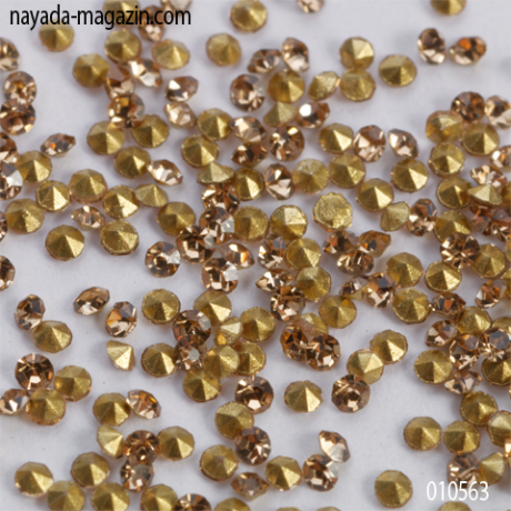 Конусные стразы №3 Nayada Перу 400 шт.
